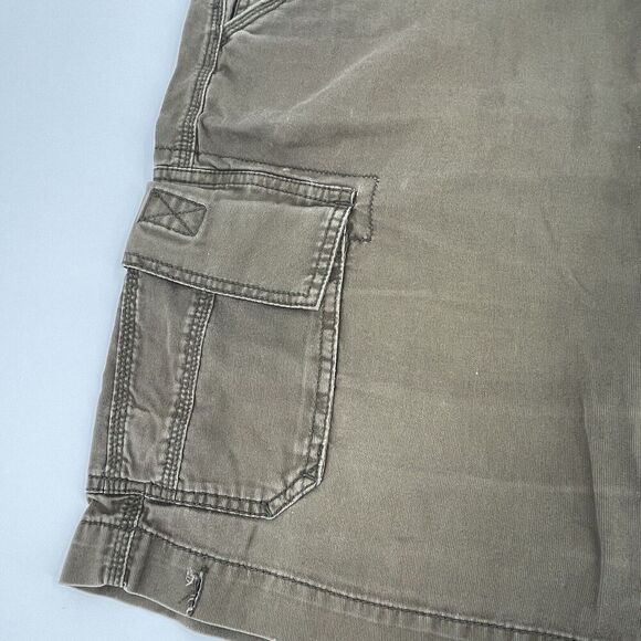 Adam Levine Cargo Shorts Men 40 Olive Green 100% Cotton Mid-Rise Classic Outdoor - Picture 2 of 16